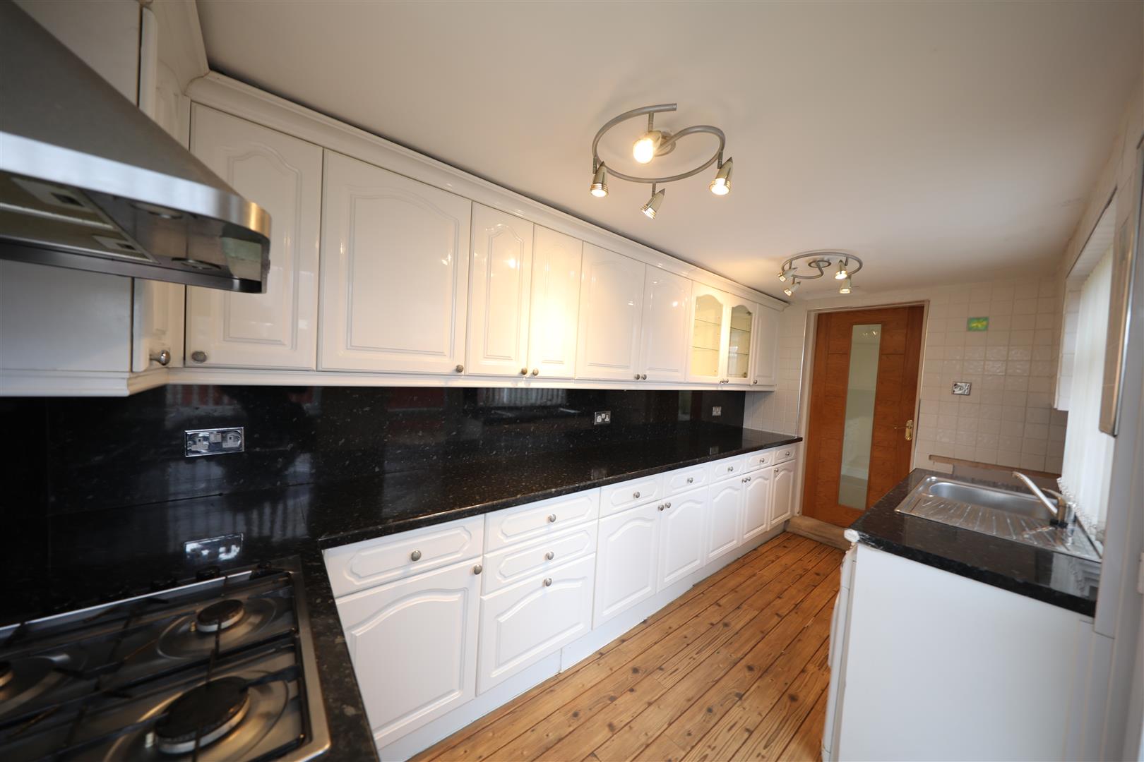 Fairfax Avenue, Hull Symonds & Greenham